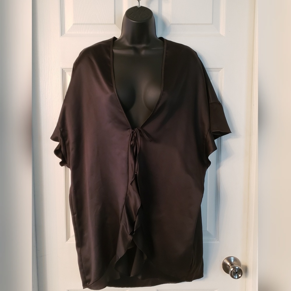 VS Ruffle Satin Kimono & Robe - Picture 3 of 3